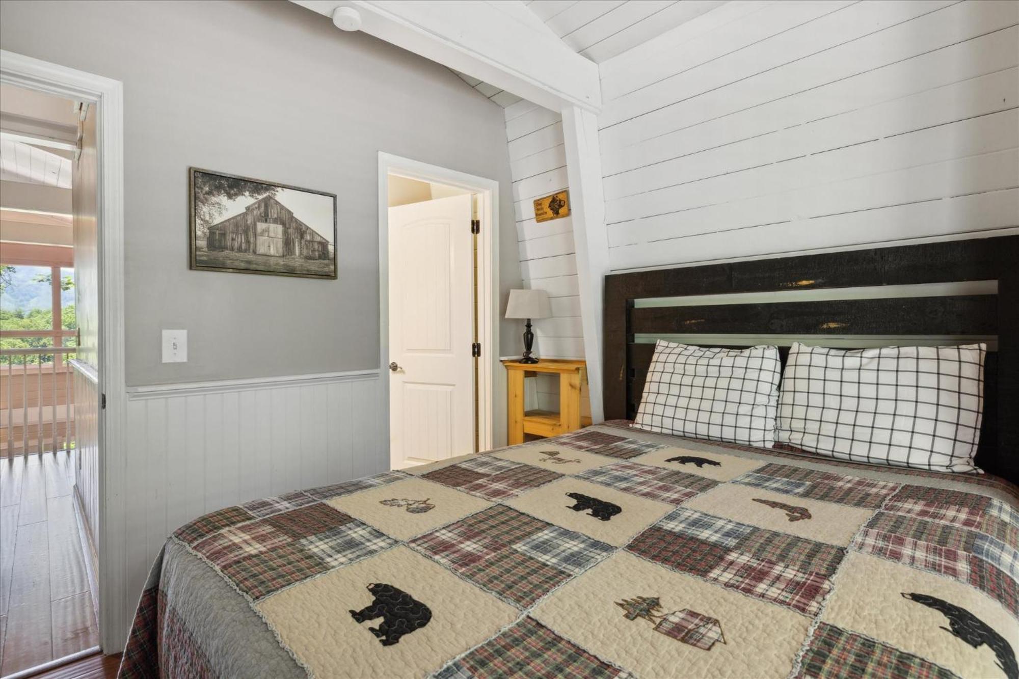 Southern Oak At Chalet Village - 5 Minutes From Gatlinburg And National Park Exterior photo