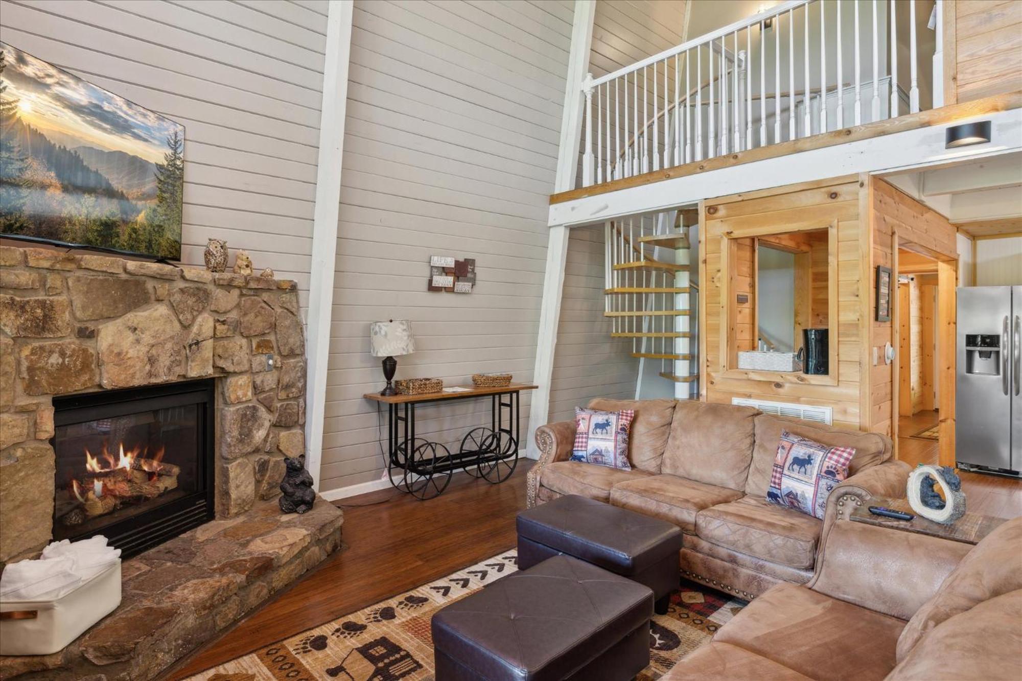 Southern Oak At Chalet Village - 5 Minutes From Gatlinburg And National Park Exterior photo